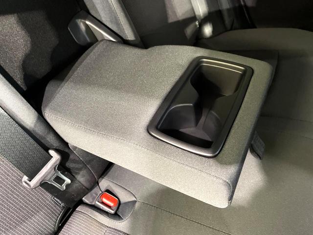 ハリアー S 禁煙車 純正8型ナビ レーダークルーズコントロール バックカメラ LEDヘッドライト デュアルオートエアコン Bluetooth ETC 電動パーキングブレーキ スマートキー(41枚目)