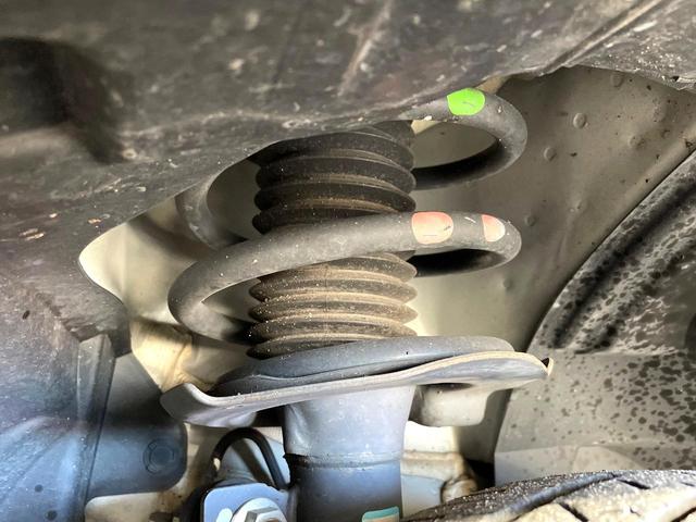 セレナ ハイウェイスター Vセレクション 禁煙車 純正9型ナビ フリップダウン 寒冷地仕様 両側電動ドア セーフティパックB LEDヘッド スマートルームミラー 純正16インチアルミ フルセグTV Bluetooth(21枚目)