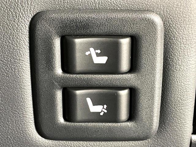 アルファード 2.5S Cパッケージ 禁煙車 サンルーフ TRDエアロ 純正9型ディスプレイオーディオ デジタルインナーミラー シートエアコン 両側パワースライドドア パワーバックドア リアオートエアコン シーケンシャルターンランプ(45枚目)