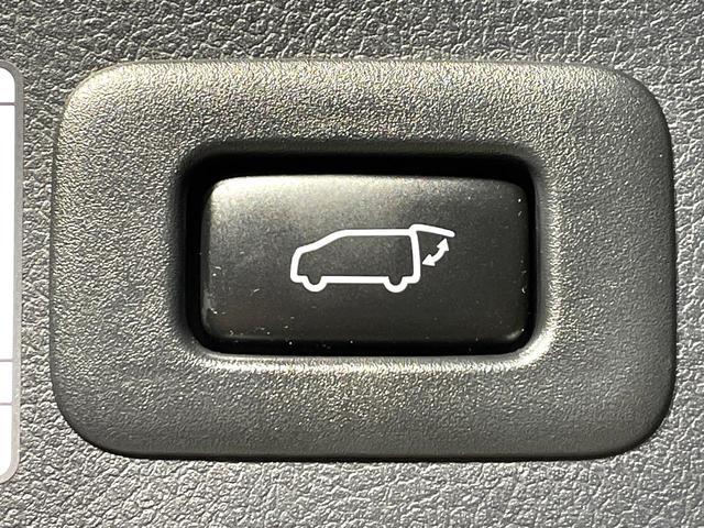 アルファード 2.5S Cパッケージ 禁煙車 サンルーフ TRDエアロ 純正9型ディスプレイオーディオ デジタルインナーミラー シートエアコン 両側パワースライドドア パワーバックドア リアオートエアコン シーケンシャルターンランプ(47枚目)