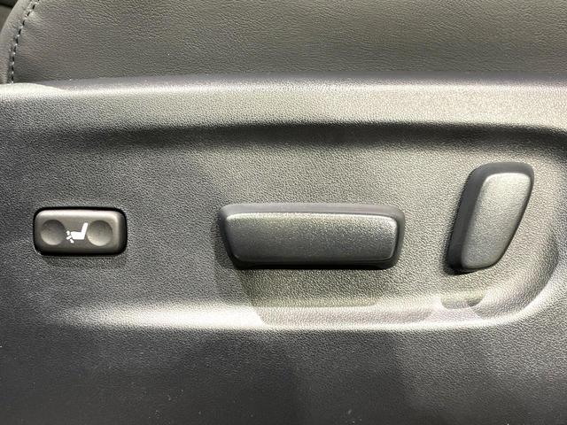 アルファード 2.5S Cパッケージ 禁煙車 サンルーフ TRDエアロ 純正9型ディスプレイオーディオ デジタルインナーミラー シートエアコン 両側パワースライドドア パワーバックドア リアオートエアコン シーケンシャルターンランプ(48枚目)
