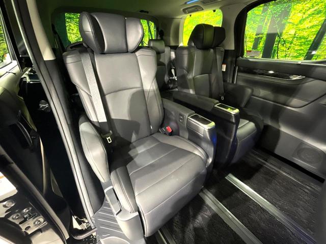 アルファード 2.5S Cパッケージ 禁煙車 サンルーフ TRDエアロ 純正9型ディスプレイオーディオ デジタルインナーミラー シートエアコン 両側パワースライドドア パワーバックドア リアオートエアコン シーケンシャルターンランプ(55枚目)