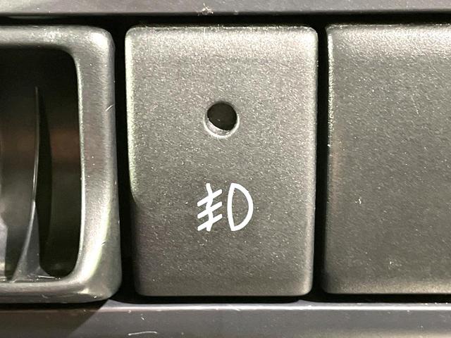 ジムニー ランドベンチャー 禁煙車 オーディオ シートヒーター ステアリングスイッチ キーレス 合皮レザーシート ETC フォグ 純正16インチアルミ 電動格納ミラー プライバシーガラス 4WD(30枚目)