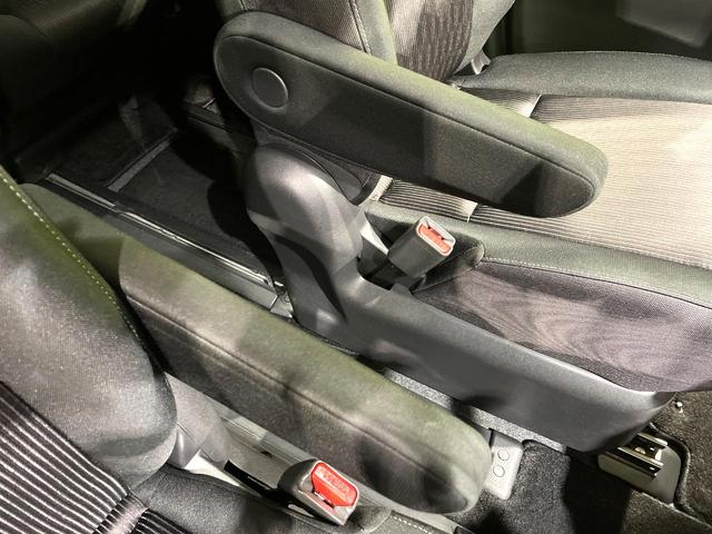 セレナ ハイウェイスター Vセレクション 禁煙車 純正8インチナビ 全周囲カメラ フリップダウンモニター プロパイロット エマージェンシーブレーキ デジタルインナーミラー ロールサンシェード ETC リアオートエアコン(65枚目)