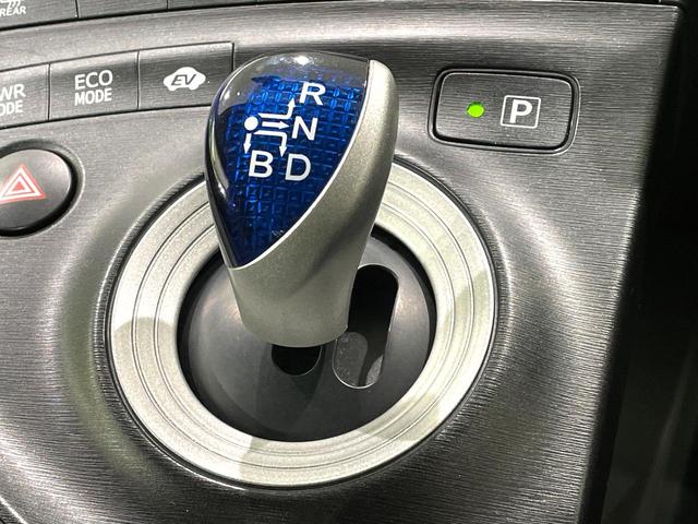 プリウス S 禁煙車 ディスプレイオーディオ バックカメラ スマートキー ドライブレコーダー オートライト 電動格納ミラー Bluetooth 純正15インチアルミホイール オートエアコン(39枚目)