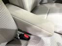 J 禁煙車 純正ナビ ETC Blutooth再生 電動格納ミラー フルセグTV エアコン ダイヤル式レベライザー 盗難防止装置 プライバシーガラス CD/DVD再生(42枚目)