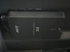 【ＥＴＣ】高速道路の料金所をストレスなく通過！話題のスポットやサービスエリアに多い「スマートIntercooler」利用時は必須のアイテムです。当店でセットアップを実施、ご納車当日からすぐにご利用いただけます！ 7