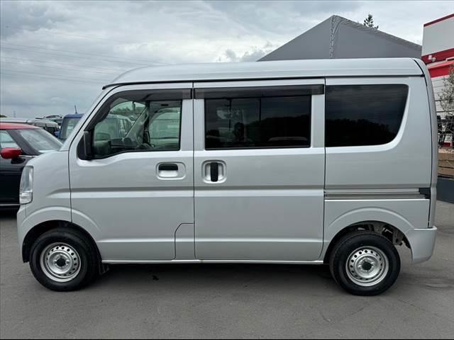 日産 ＮＶ１００クリッパーバン