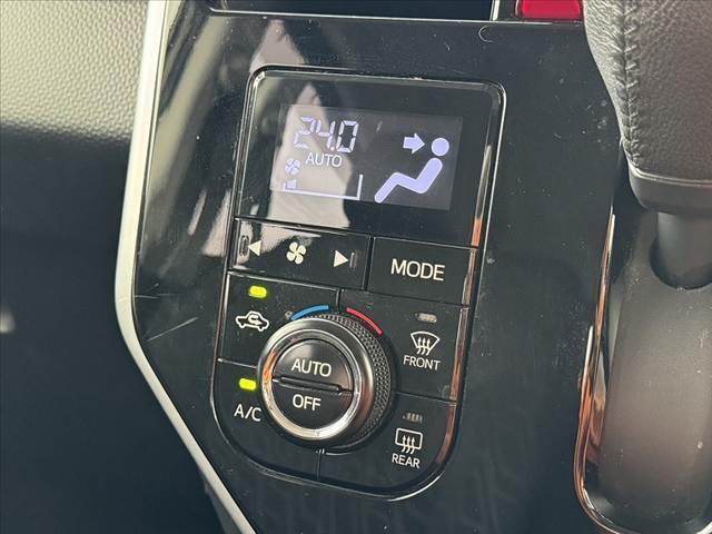 ルーミー カスタムＧ　純正ナビ　フルセグ　Ｂカメラ　ＢＴ　ステリモ　クルコン　革巻きステ　ＬＥＤヘッド　Ａライト　両電スラ　横滑り防止　Ａストップ　スマートキー　ＥＴＣ　ドラレコ　電格ミラー　バニティミラー　マットバイザー（4枚目）