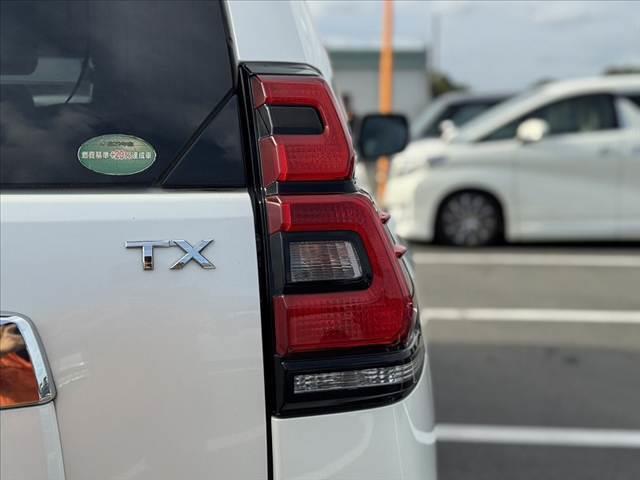 ランドクルーザープラド ＴＸ　Ｌパッケージ　後期　Ｔコネクトナビ　全周囲モニター　ムーンルーフ　エアロパーツ　セーフティセンス　ＡＣＣ　レザーシート　ベンチレーション　ＬＥＤヘッド　Ａライト　革巻きステア　Ｐシート　スマートキー（36枚目）