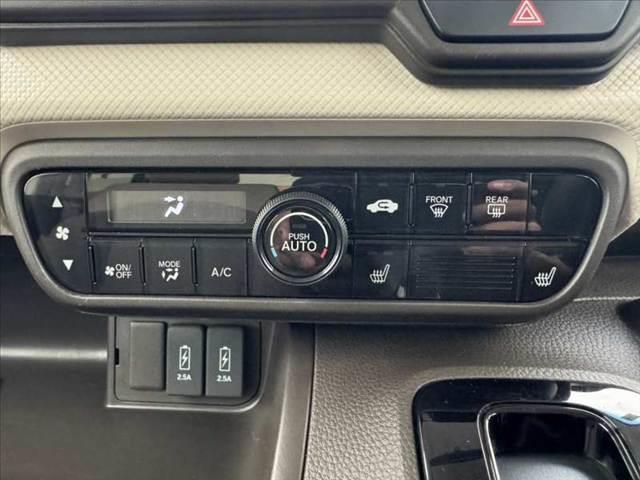 Ｎ－ＢＯＸ 　後期　ホンダセンシング　ＡＣＣ　誤発進抑制　Ａハイビーム　ＬＥＤヘッド　Ａライト　ナビ　Ｂカメラ　ＢＴ　ステリモ　電スラ　スマートキー　シートヒーター　Ｒサンシェード　アームレスト　シートリフター（4枚目）