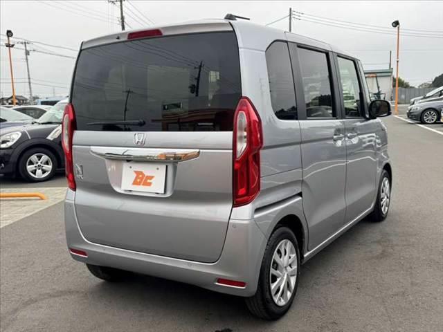 Ｎ－ＢＯＸ 　後期　ホンダセンシング　ＡＣＣ　誤発進抑制　Ａハイビーム　ＬＥＤヘッド　Ａライト　ナビ　Ｂカメラ　ＢＴ　ステリモ　電スラ　スマートキー　シートヒーター　Ｒサンシェード　アームレスト　シートリフター（15枚目）