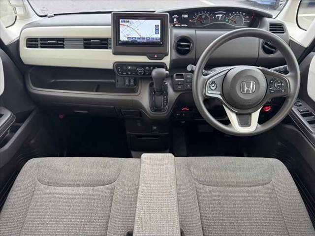 Ｎ－ＢＯＸ 　後期　ホンダセンシング　ＡＣＣ　誤発進抑制　Ａハイビーム　ＬＥＤヘッド　Ａライト　ナビ　Ｂカメラ　ＢＴ　ステリモ　電スラ　スマートキー　シートヒーター　Ｒサンシェード　アームレスト　シートリフター（2枚目）