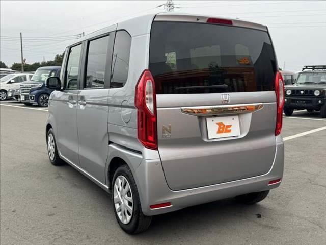 Ｎ－ＢＯＸ 　後期　ホンダセンシング　ＡＣＣ　誤発進抑制　Ａハイビーム　ＬＥＤヘッド　Ａライト　ナビ　Ｂカメラ　ＢＴ　ステリモ　電スラ　スマートキー　シートヒーター　Ｒサンシェード　アームレスト　シートリフター（13枚目）