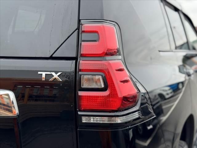 ランドクルーザープラド TX 後期 ムーンルーフ ルーフレール リフトアップ 9インチナビ フルセグ Bカメ BT ステリモ ACC Aハイビーム クリソナ LEDヘッド Aライト 社外17インチAW RTタイヤ ETC ドラレコ(36枚目)
