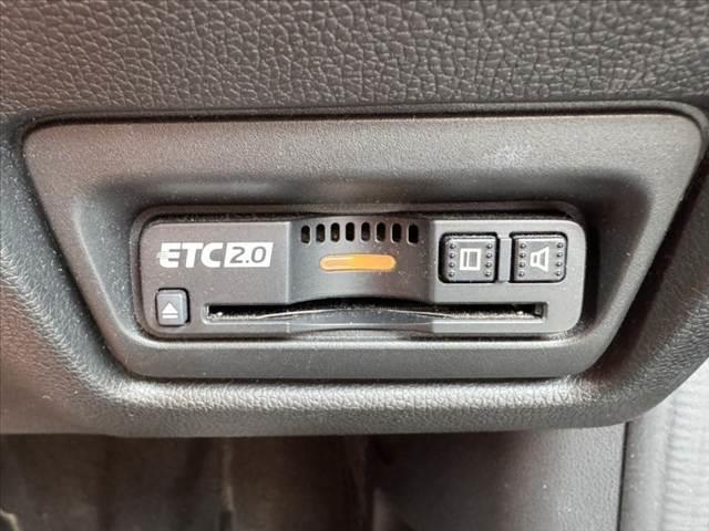 ステップワゴンスパーダ e:HEVスパーダ G ホンダセンシング ホンダセンシング 純正9型ナビ Bカメ BT ETC フルセグTV 両電スラ ACC Aブレーキホールド スマートキー ステリモ Aライト LEDヘッド/フォグ スマートキー マットバイザー(5枚目)