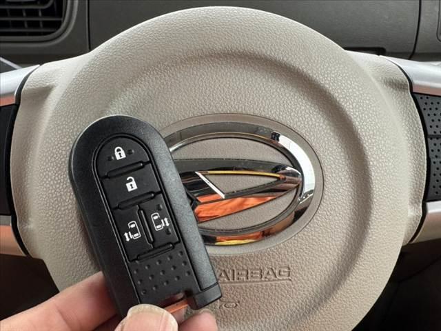 タント Ｇ　ＳＡＩＩ　スマートアシスト２　両電スラ　純ナビ　Ｂカメ　ＥＴＣ　Ａストップ　Ａライト　コーナーセンサー　チルトステア　シートリフター　スマートキー　ステリモ　光軸レベライザー　マットバイザー　純正１４インチＡＷ（7枚目）