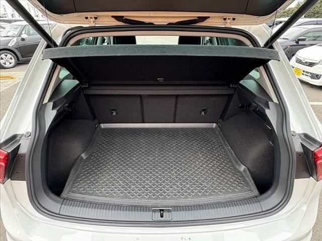 VOLKSWAGEN TIGUAN TSI ELEGANCE