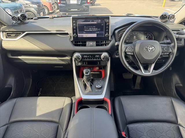 RAV4 アドベンチャー オフロードパッケージ 4WD ステアヒーター ベンチレーション 9インチDA フルセグ Bカメラ BT セーフティセンス クリアランスソナー ステリモ ACC ETC BSM スマートキー 革巻きステア Aハイビーム(2枚目)