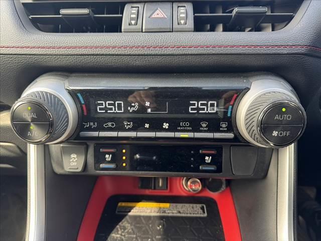 RAV4 アドベンチャー オフロードパッケージ 4WD ステアヒーター ベンチレーション 9インチDA フルセグ Bカメラ BT セーフティセンス クリアランスソナー ステリモ ACC ETC BSM スマートキー 革巻きステア Aハイビーム(4枚目)