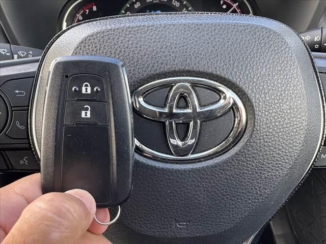 RAV4 アドベンチャー オフロードパッケージ 4WD ステアヒーター ベンチレーション 9インチDA フルセグ Bカメラ BT セーフティセンス クリアランスソナー ステリモ ACC ETC BSM スマートキー 革巻きステア Aハイビーム(7枚目)