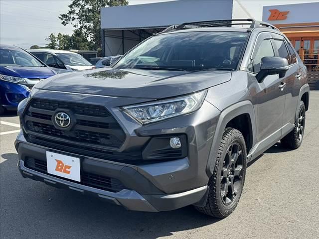 RAV4 アドベンチャー オフロードパッケージ 4WD ステアヒーター ベンチレーション 9インチDA フルセグ Bカメラ BT セーフティセンス クリアランスソナー ステリモ ACC ETC BSM スマートキー 革巻きステア Aハイビーム(10枚目)
