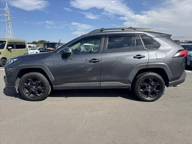 RAV4 アドベンチャー オフロードパッケージ 4WD ステアヒーター ベンチレーション 9インチDA フルセグ Bカメラ BT セーフティセンス クリアランスソナー ステリモ ACC ETC BSM スマートキー 革巻きステア Aハイビーム(11枚目)