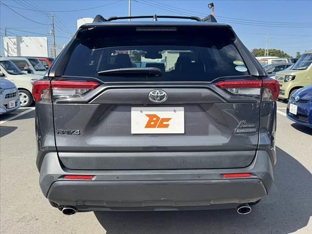 RAV4 アドベンチャー オフロードパッケージ 4WD ステアヒーター ベンチレーション 9インチDA フルセグ Bカメラ BT セーフティセンス クリアランスソナー ステリモ ACC ETC BSM スマートキー 革巻きステア Aハイビーム(14枚目)