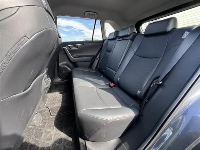 RAV4 アドベンチャー オフロードパッケージ 4WD ステアヒーター ベンチレーション 9インチDA フルセグ Bカメラ BT セーフティセンス クリアランスソナー ステリモ ACC ETC BSM スマートキー 革巻きステア Aハイビーム(18枚目)