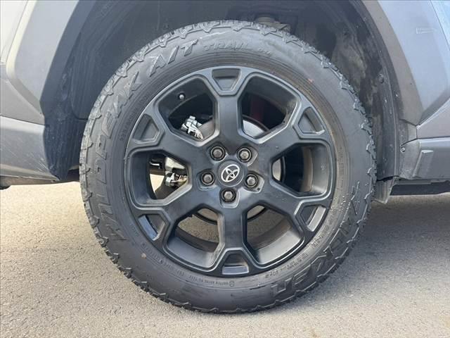 RAV4 アドベンチャー オフロードパッケージ 4WD ステアヒーター ベンチレーション 9インチDA フルセグ Bカメラ BT セーフティセンス クリアランスソナー ステリモ ACC ETC BSM スマートキー 革巻きステア Aハイビーム(37枚目)