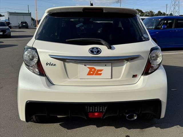 ヴィッツ GRスポーツ GR★後期★5MT★ガナドールマフラー★LSD(14枚目)