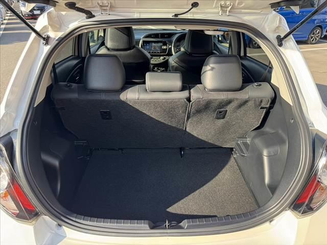 ヴィッツ GRスポーツ GR★後期★5MT★ガナドールマフラー★LSD(19枚目)