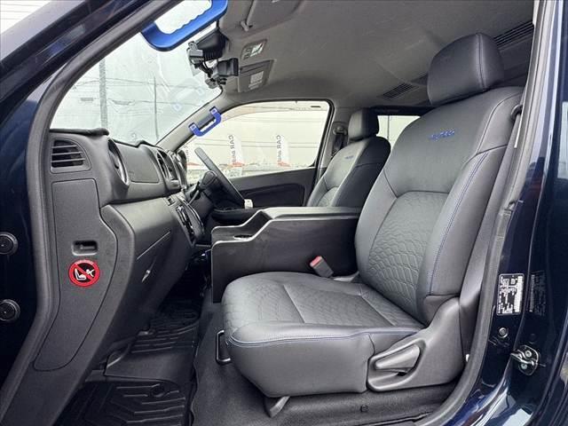 キャラバン ロングオーテック 禁煙 4WD エアロPKG エマブレ 純ナビ フルセグ アラビュー BT インテリキー ステリモ 合皮シート シートヒーター LEDヘッド Aライト インテリジェントRミラー ETC 外18インチAW(17枚目)