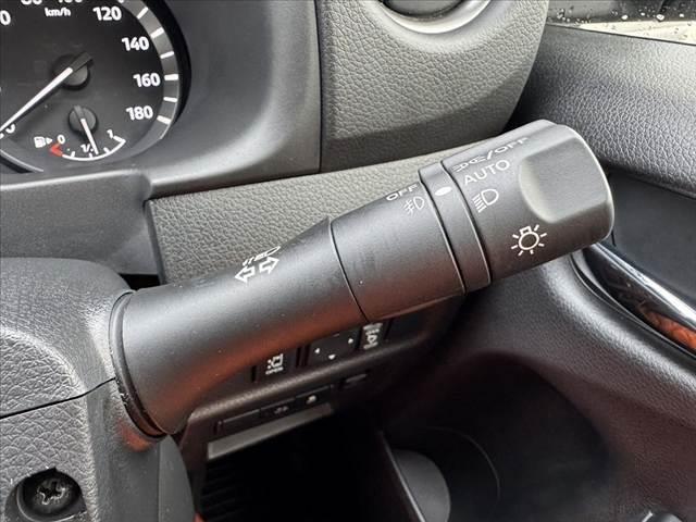 キャラバン ロングオーテック 禁煙 4WD エアロPKG エマブレ 純ナビ フルセグ アラビュー BT インテリキー ステリモ 合皮シート シートヒーター LEDヘッド Aライト インテリジェントRミラー ETC 外18インチAW(30枚目)