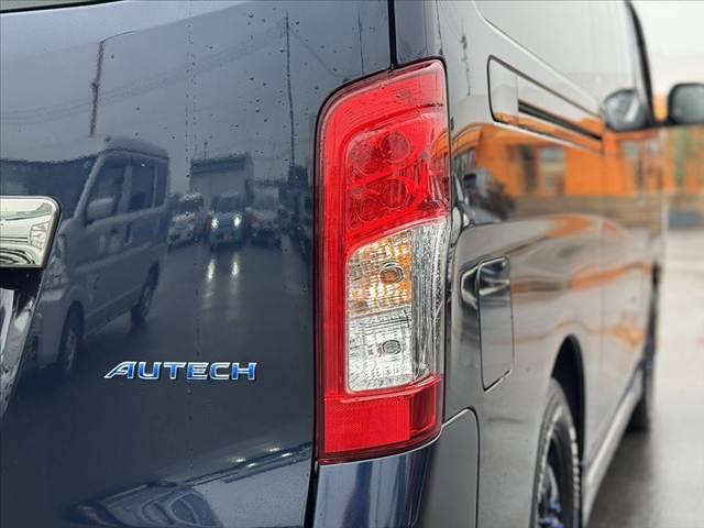 キャラバン ロングオーテック 禁煙 4WD エアロPKG エマブレ 純ナビ フルセグ アラビュー BT インテリキー ステリモ 合皮シート シートヒーター LEDヘッド Aライト インテリジェントRミラー ETC 外18インチAW(36枚目)