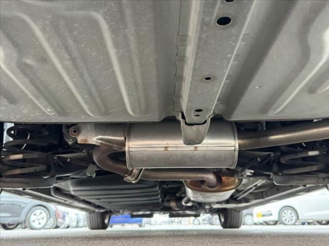 ヴォクシー ZS 社外ナビ 地デジTV Bカメラ ステリモ 電スラ LEDヘッド Aライト スマートキー Aストップ ETC 電格ミラー チルトステ シートリフター Rサンシェード 革巻きステア 純正16インチAW(45枚目)