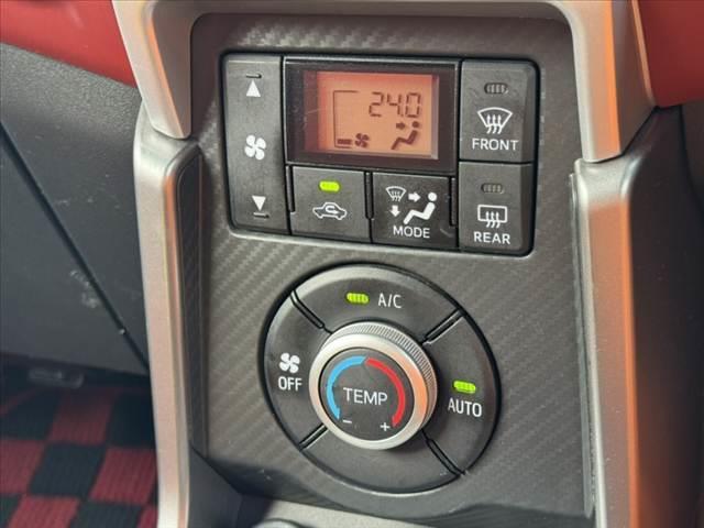 コペン セロ S 禁煙 5MT レカロシート シートヒーター 社外ナビ BT ETC フルセグTV LEDヘッド オートエアコン Pウィンドウ プッシュスタート ステリモ 横滑り防止 12Vソケット 純正16インチAW(4枚目)