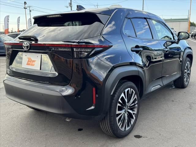 ヤリスクロス Z 禁煙 セーフティセンス 純正8型ナビ 全周囲カメラ ACC HUD BSM シートヒーター ホールド LEDヘッド Aライト Aハイビーム BT ETCドラレコ 12Vソケット 純正18インチAW(14枚目)