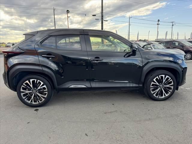 ヤリスクロス Z 禁煙 セーフティセンス 純正8型ナビ 全周囲カメラ ACC HUD BSM シートヒーター ホールド LEDヘッド Aライト Aハイビーム BT ETCドラレコ 12Vソケット 純正18インチAW(15枚目)