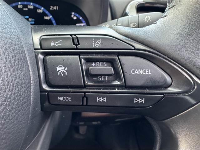 ヤリスクロス Z 禁煙 セーフティセンス 純正8型ナビ 全周囲カメラ ACC HUD BSM シートヒーター ホールド LEDヘッド Aライト Aハイビーム BT ETCドラレコ 12Vソケット 純正18インチAW(25枚目)