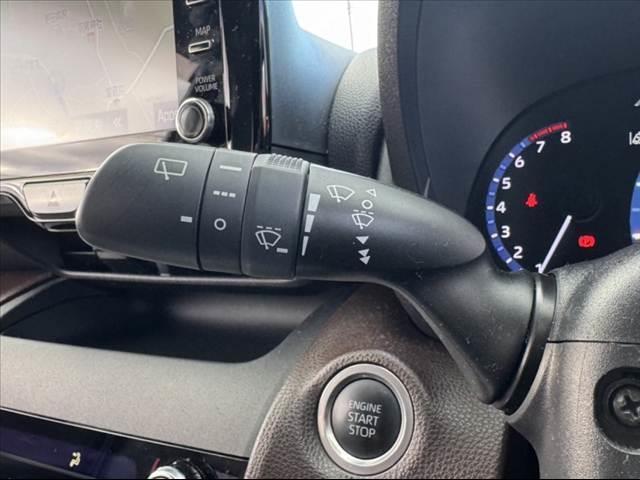 ヤリスクロス Z 禁煙 セーフティセンス 純正8型ナビ 全周囲カメラ ACC HUD BSM シートヒーター ホールド LEDヘッド Aライト Aハイビーム BT ETCドラレコ 12Vソケット 純正18インチAW(28枚目)