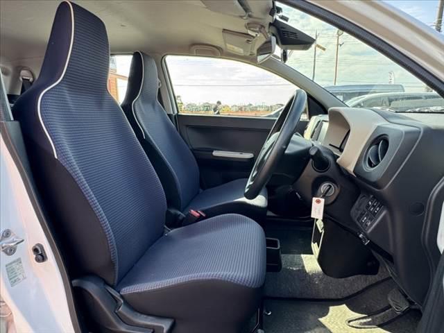 アルト Ｌ　禁煙　スマートアシスト　純正８型ナビ　純正１０型フリップ　ＢＴ　Ｂカメラ　フルセグＴＶ　Ａライト　ＬＥＤヘッド　横滑り防止　Ｐスタート　後席サンシェード　電格ミラー　電スラ　純正１４インチＡＷ（16枚目）