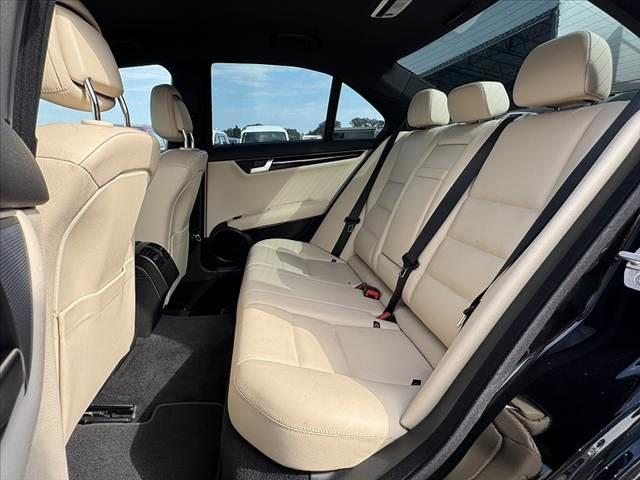 Cクラス C200AVG★後期★禁煙★本革シート★純ナビ★(18枚目)