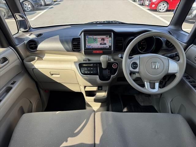 Ｎ－ＢＯＸ Ｇ・Ｌパッケージ　禁煙　純正ナビ　ＢＴ　バックカメラ　ＥＴＣ　ドラレコ　ステリモ　電スラ　Ｐスタート　光軸レベライザー　横滑り防止　電格ミラー　チルトステア　シートリフター　１２Ｖソケット　純正１４インチＡＷ（2枚目）