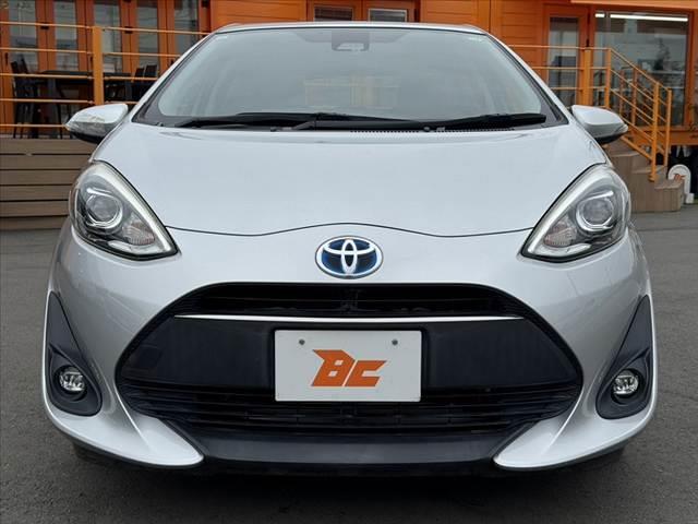 アクア Gソフトレザーセレクション 後期 LEDヘッドランプPKG セーフティセンスC 純9型ナビ フルセグ BT Bカメ 合皮シート スマートキー ETC ステリモ Aライト シートリフター 電格ミラー マット バイザー 純15AW(8枚目)