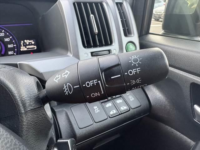 ステップワゴンスパーダ Z クールスピリット★後期★10インチ社外DA★Bカメラ★B(28枚目)