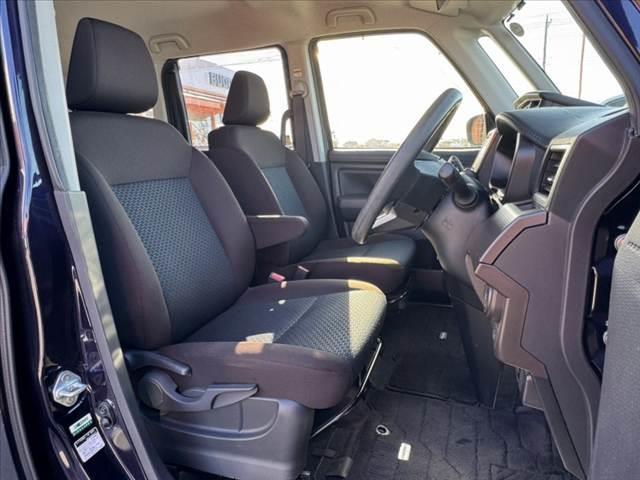 ルーミー Ｇ★禁煙★後期★純正ナビ★Ｂカメラ★ＢＴ★（16枚目）