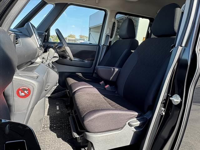 eKクロススペース G★禁煙★純正9型ナビ★マイパイロット★LED★Aライト(17枚目)