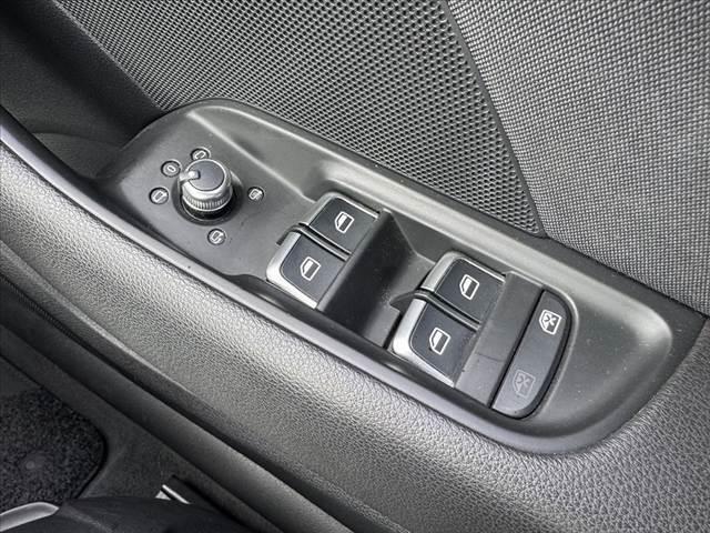 A3セダン TFSIシリンダーオンデマンド★MMIナビPKG★コンビニエ(22枚目)