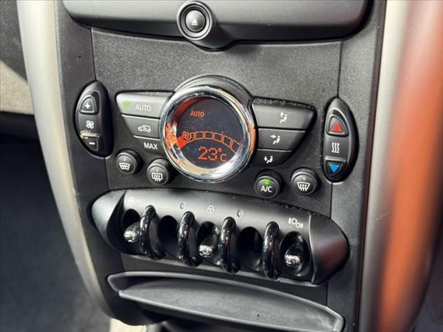 MINI クーパーDクロスオーバー★後期★ツートン★ミントP★ルーフレ(4枚目)